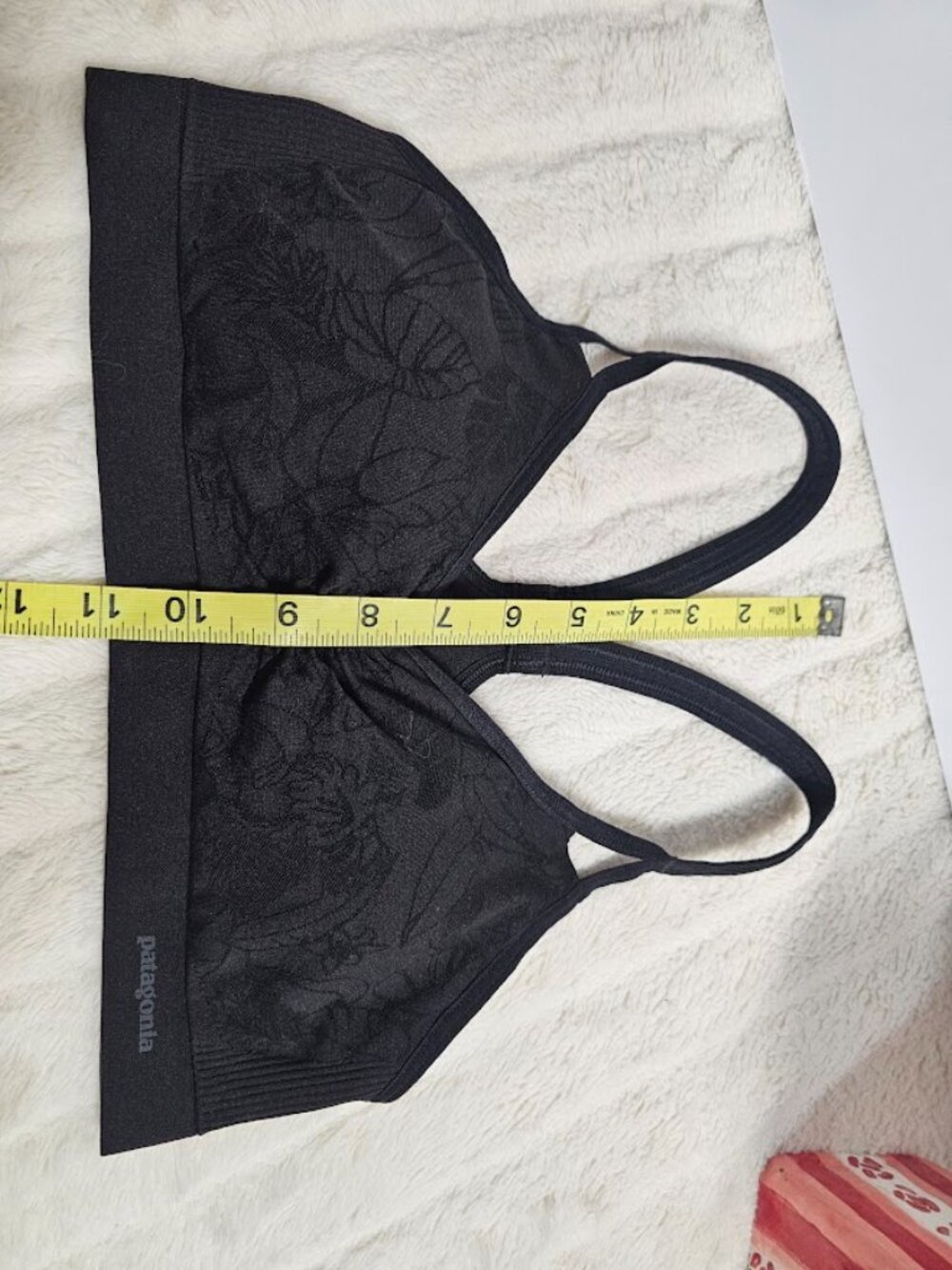 Patagonia Barely Bra Valley Flora Jacquard Black Racerback Sports Bra Medium - Picture 4 of 4